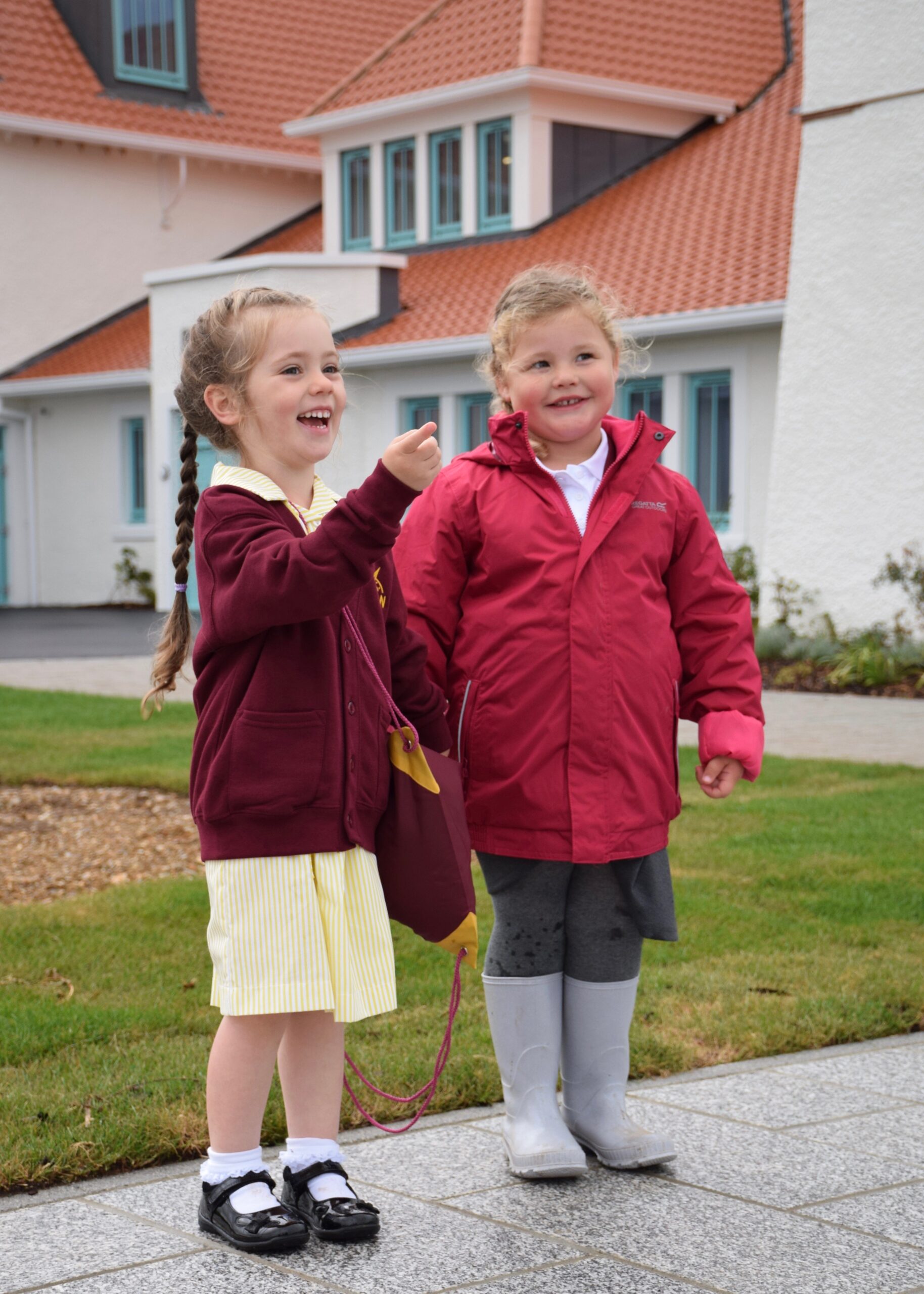 Skol Nansledan welcomes its first pupils.